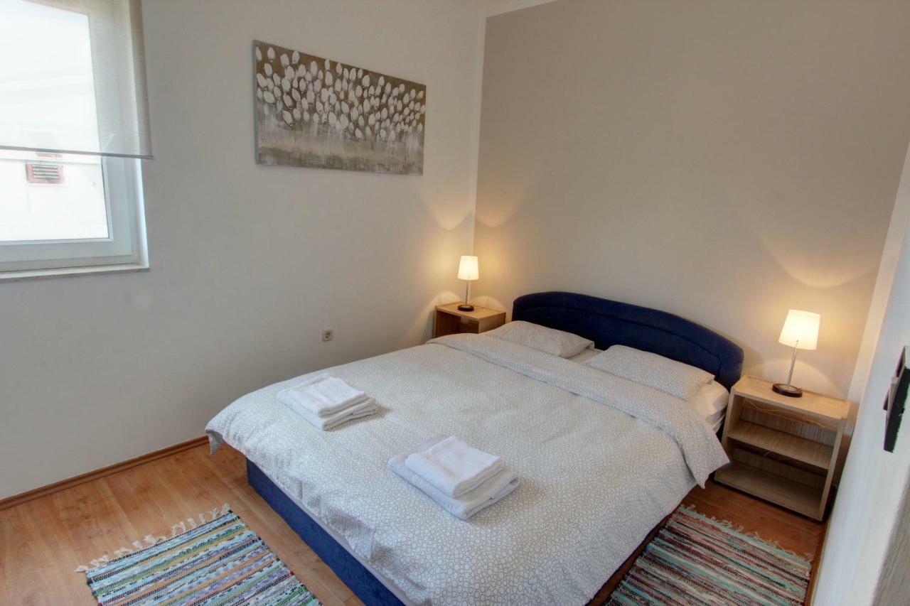Apartment Apartman Pula